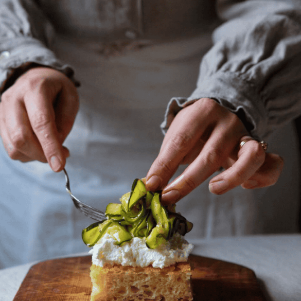 Focaccia med ricotta och zucchini
