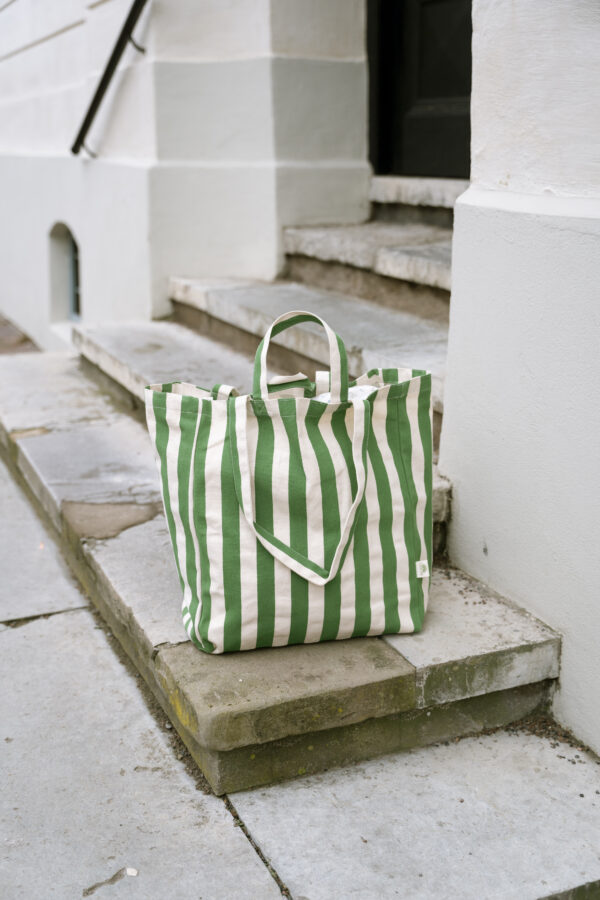 OMOM green stripes