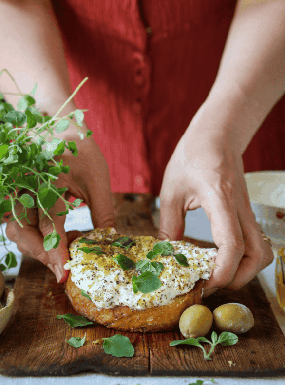 Stracciatella toast